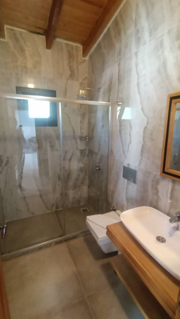 Fethiye Kayaköy'de Geniş Ailelere Uygun, Özel Havuzlu, Bahçeli Villa