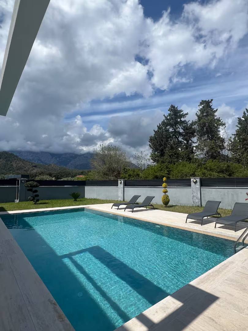 Kemer Çamyuva'da Modern Tasarımlı, Özel Havuzlu, Merkezi Villa 45766 — 5