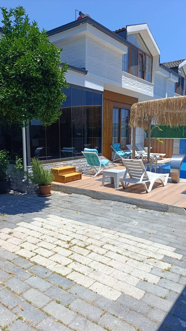 Kemer Göynük'te Muhteşem Doğa Manzaralı, Isıtmalı Havuzlu, 2+1 Villa