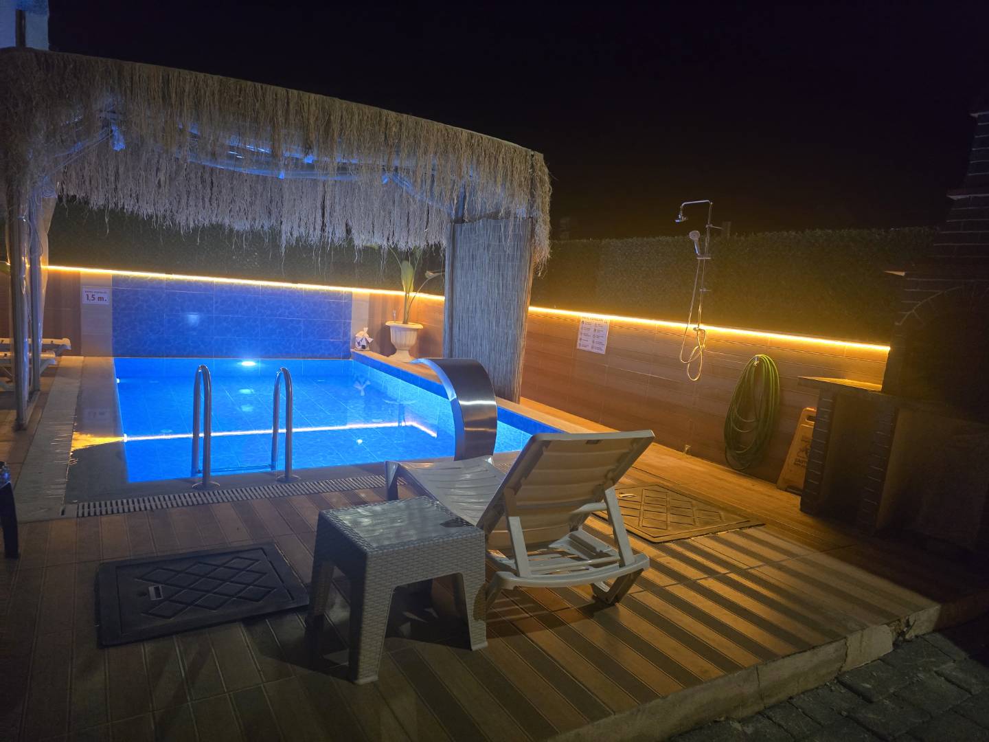 Kemer Göynük'te Muhteşem Doğa Manzaralı, Isıtmalı Havuzlu, 2+1 Villa 38783 — 2