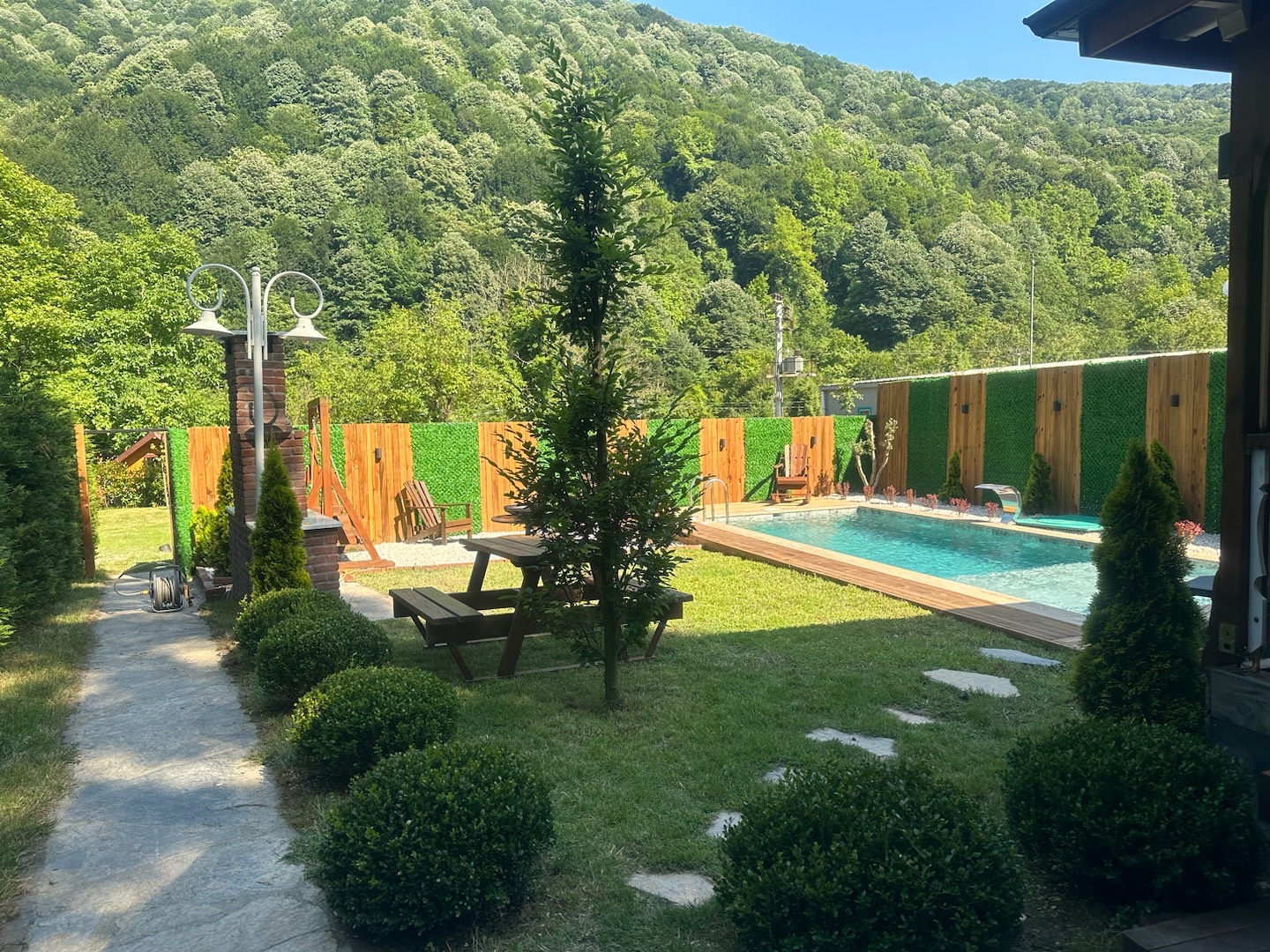 Sapanca'da Huzurlu Doğada, Özel Havuzlu, Konforlu Tiny House