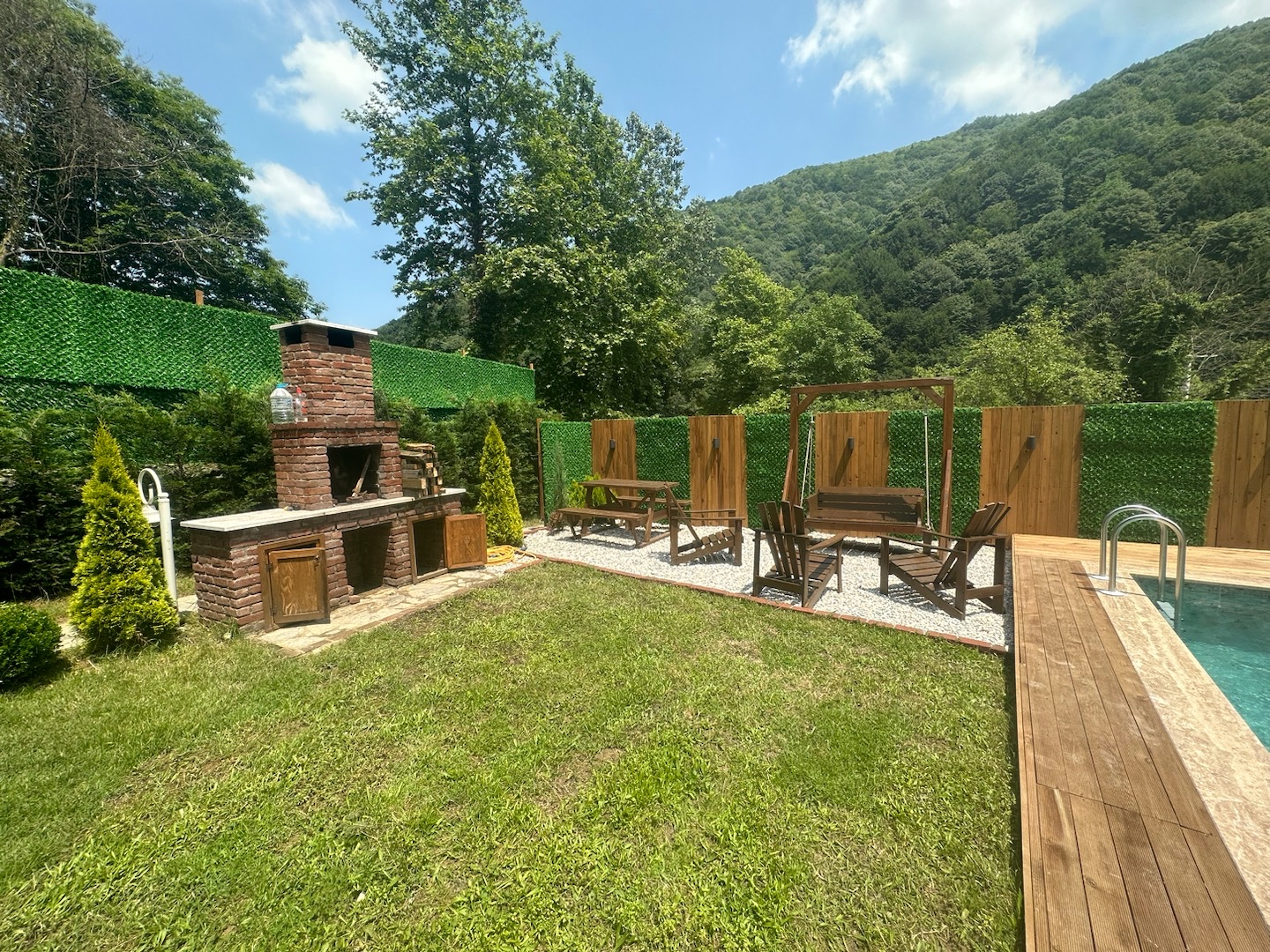 Sapanca'da Huzurlu Doğada, Özel Havuzlu, Konforlu Tiny House