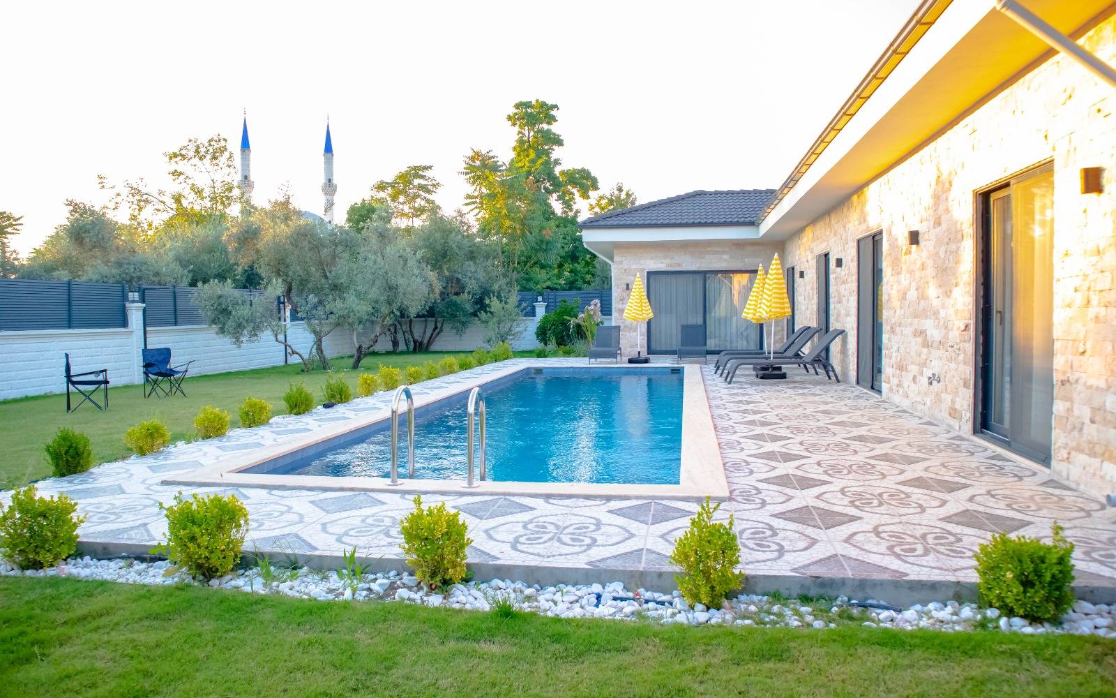 Köyceğiz Beyobası'da Geniş Bahçeli, Özel Havuzlu, Lüks Villa 46134 — 3
