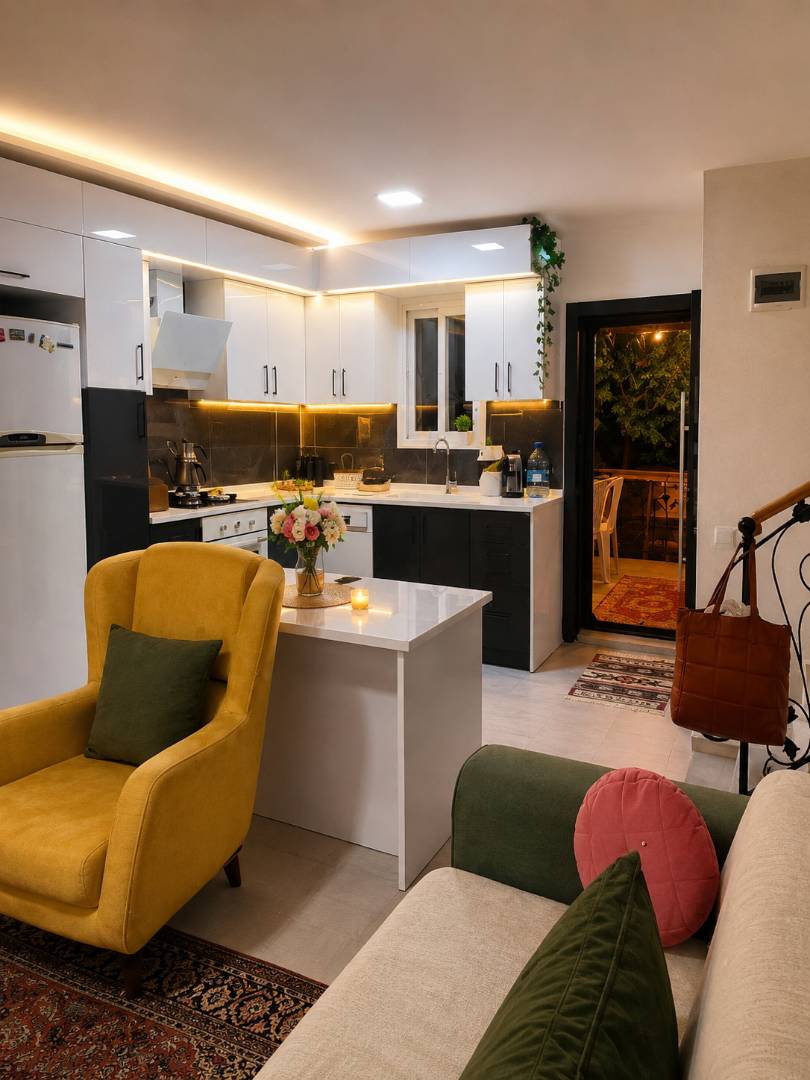 Kuşadası Davutlar'da Merkezi Konumda, Ortak Havuzlu, Kiralık Villa 33960 — 9