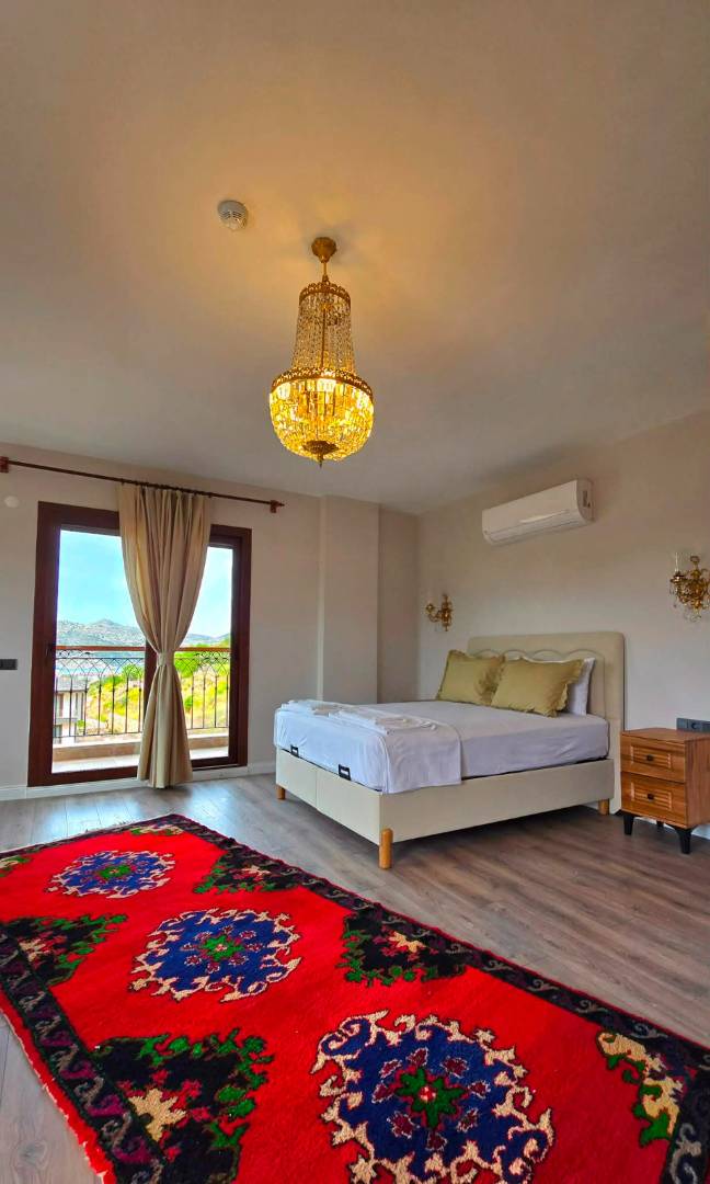 Marmaris Bozburun'da Çekirdek Ailelere Uygun, Özel Havuzlu, Ferah Villa