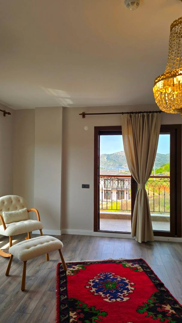 Marmaris Bozburun'da Çekirdek Ailelere Uygun, Özel Havuzlu, Ferah Villa