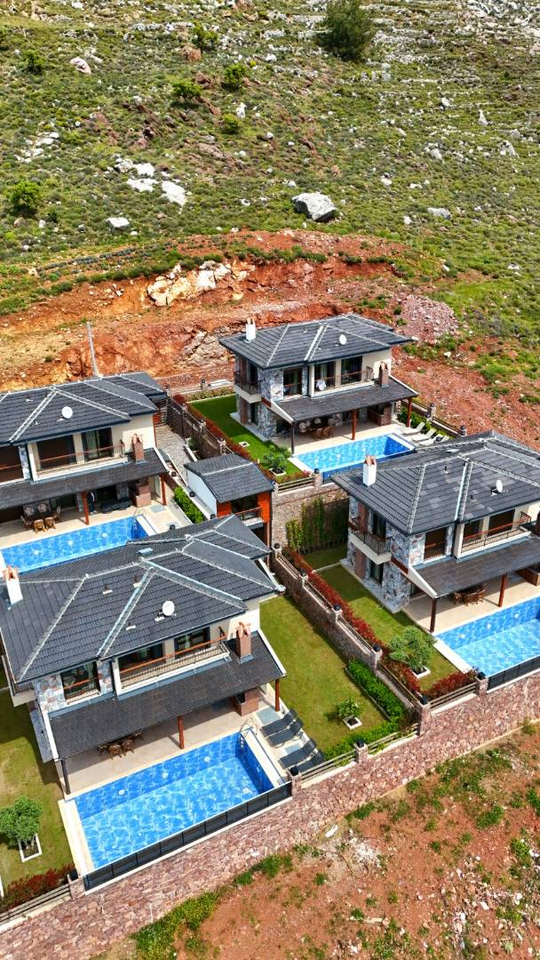 Marmaris Bozburun'da Çekirdek Ailelere Uygun, Özel Havuzlu, Ferah Villa