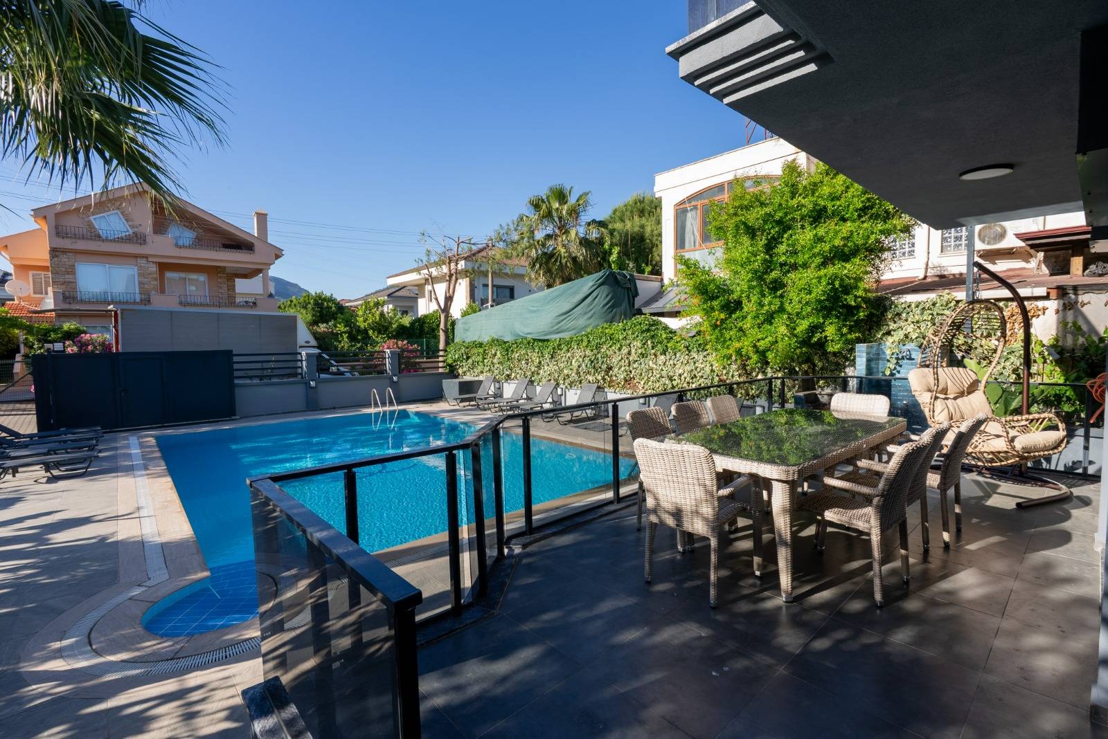 Marmaris Çamdibi'nde Merkezi Konumda, Özel Havuzlu, 6+1 Villa 46128 — 5