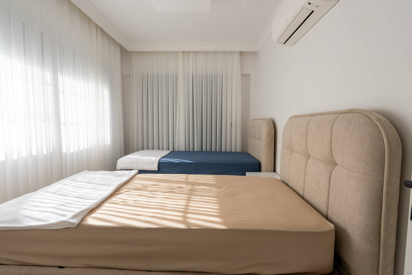 Marmaris Çamdibi'nde Merkezi Konumda, Özel Havuzlu, 6+1 Villa