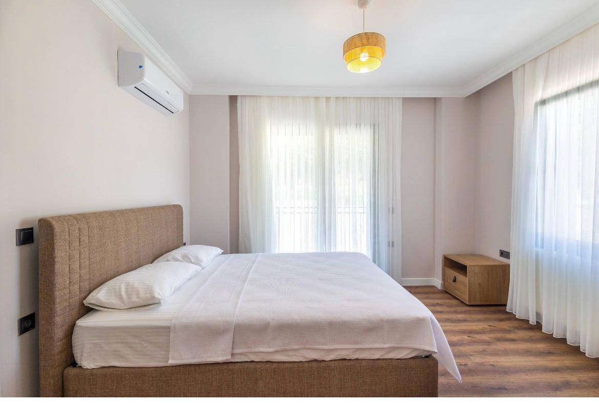 Marmaris Çamlı'da Modern Tasarımlı, Özel Havuzlu, 2+1 Villa