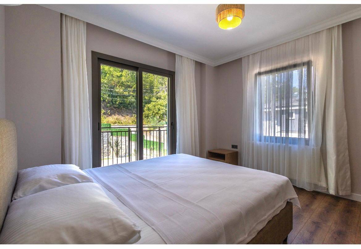Marmaris Çamlı'da Modern Tasarımlı, Özel Havuzlu, 2+1 Villa