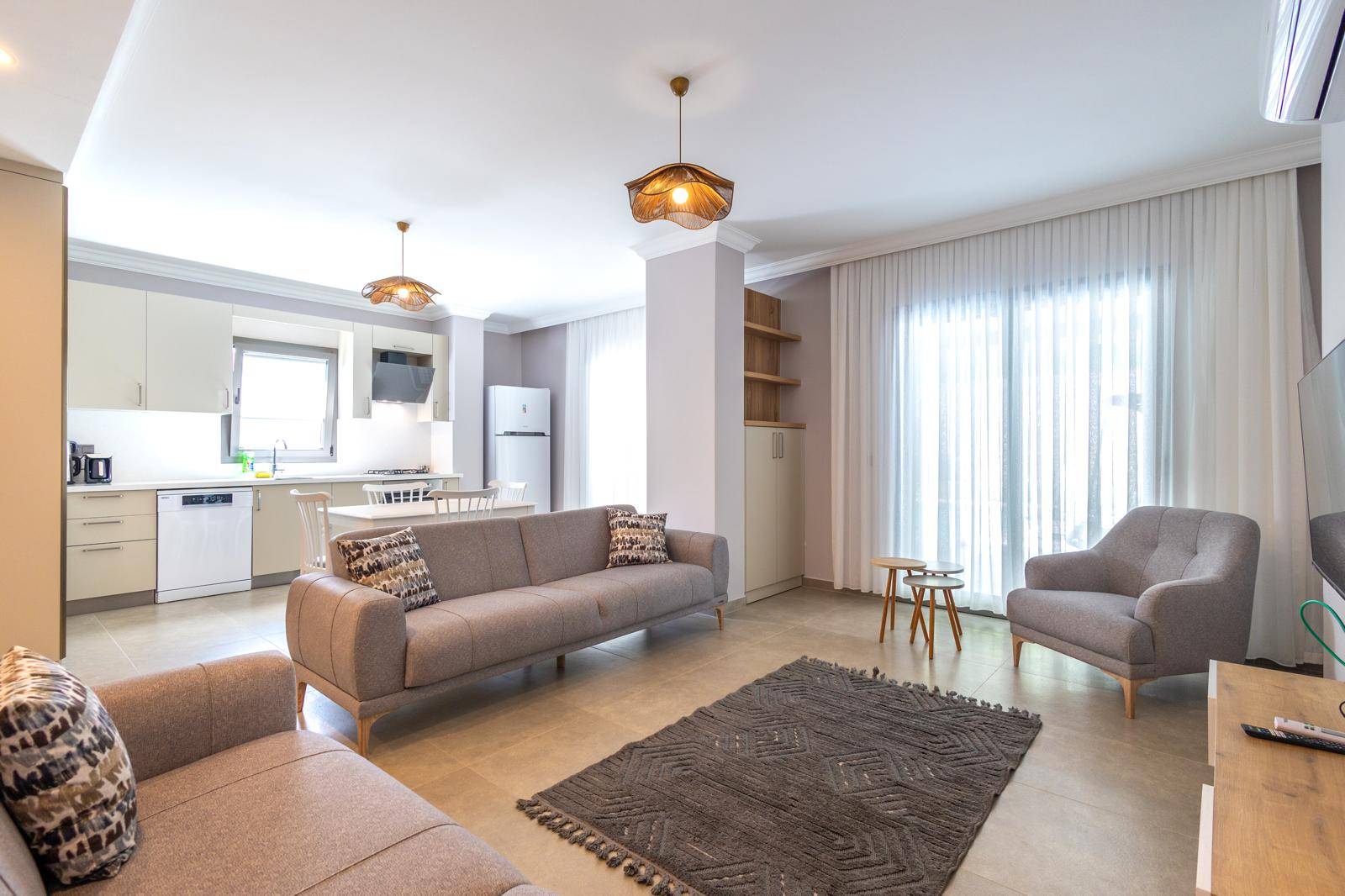 Marmaris Çamlı'da Muhteşem Doğada, Özel Havuzlu, Bahçeli Villa