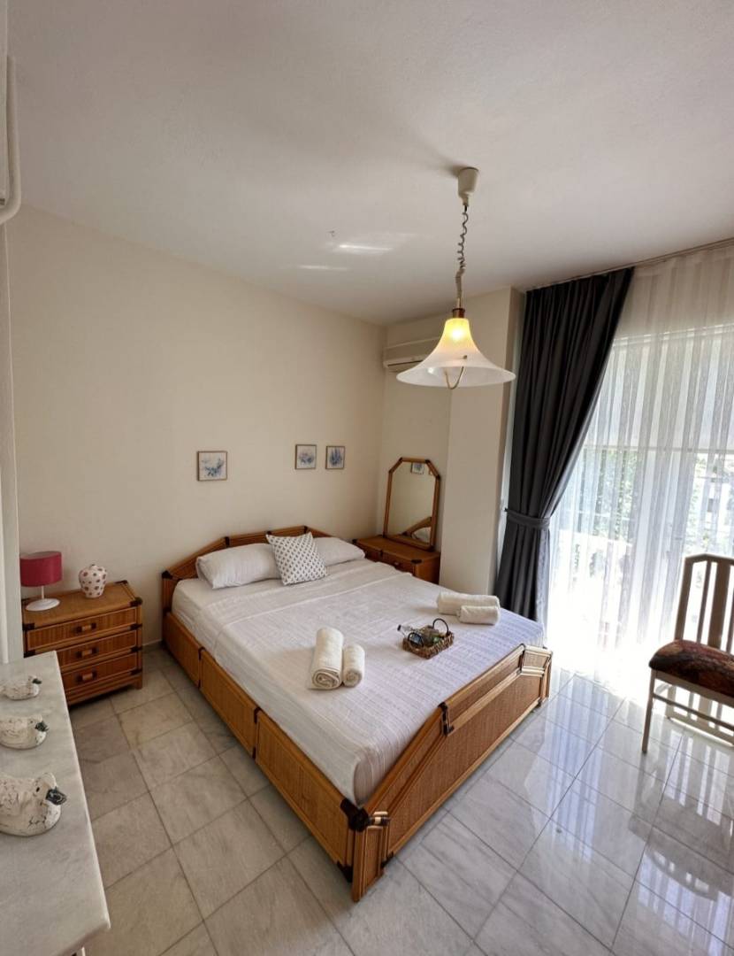 Marmaris Sinan'da Merkezi Konumda, Özel Havuzlu, Aile Villası