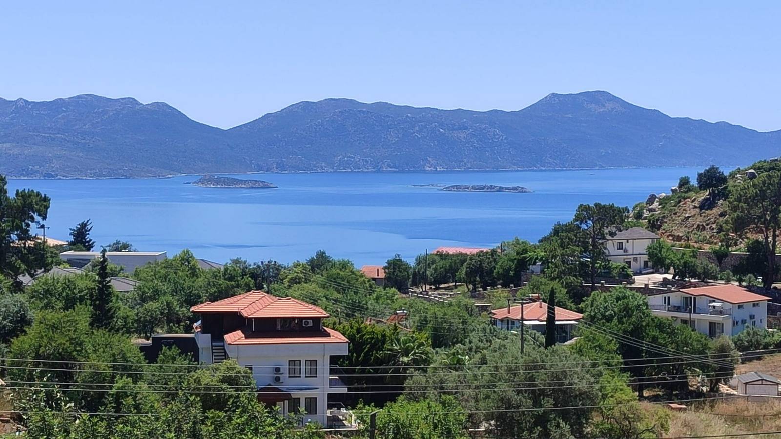 Marmaris Söğüt'te Doğa ve Deniz Manzaralı, Özel Havuzlu, Bahçeli Villa