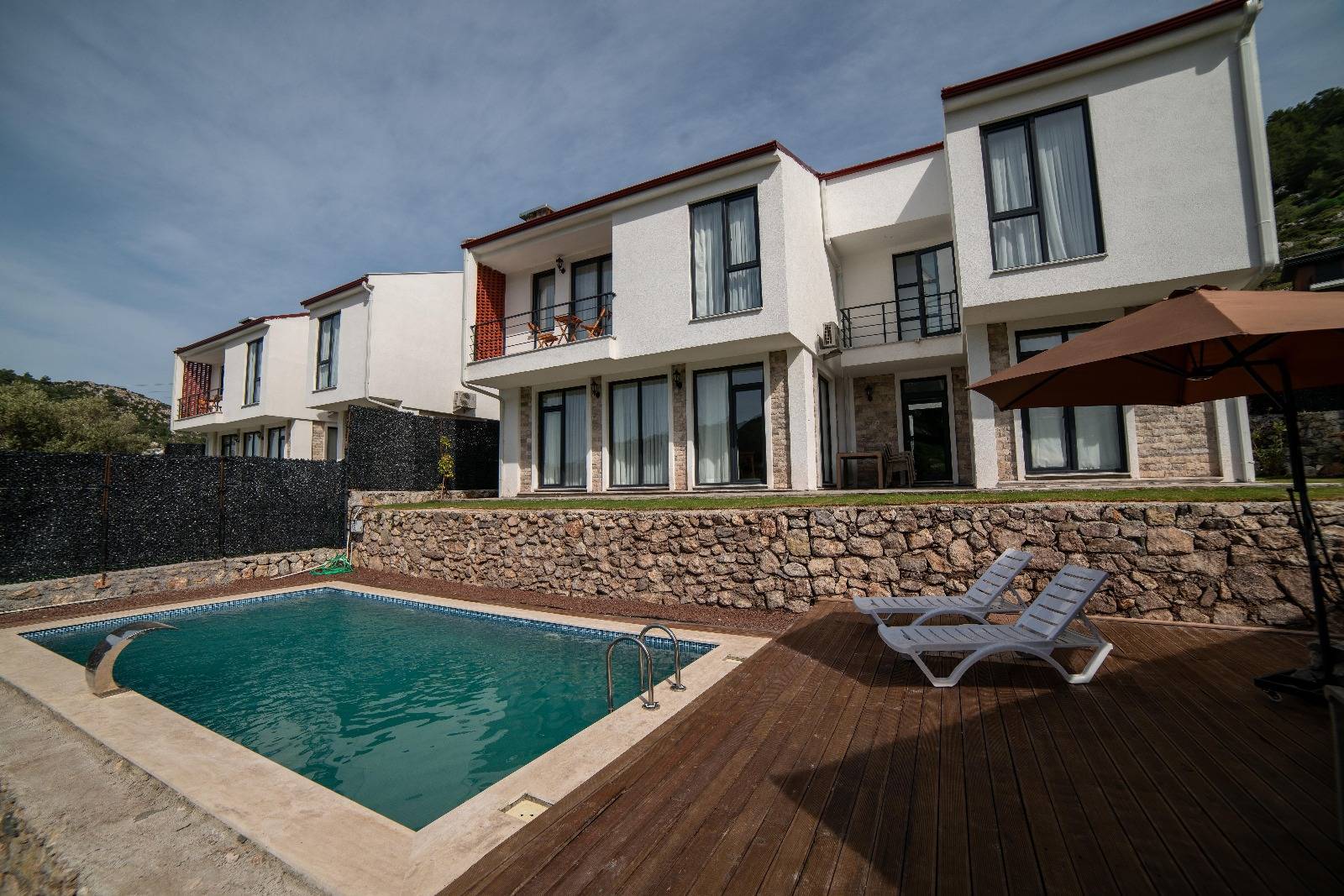 Marmaris Söğüt'te Modern Tasarımlı, Özel Havuzlu, Bahçeli Lüks Villa 46124