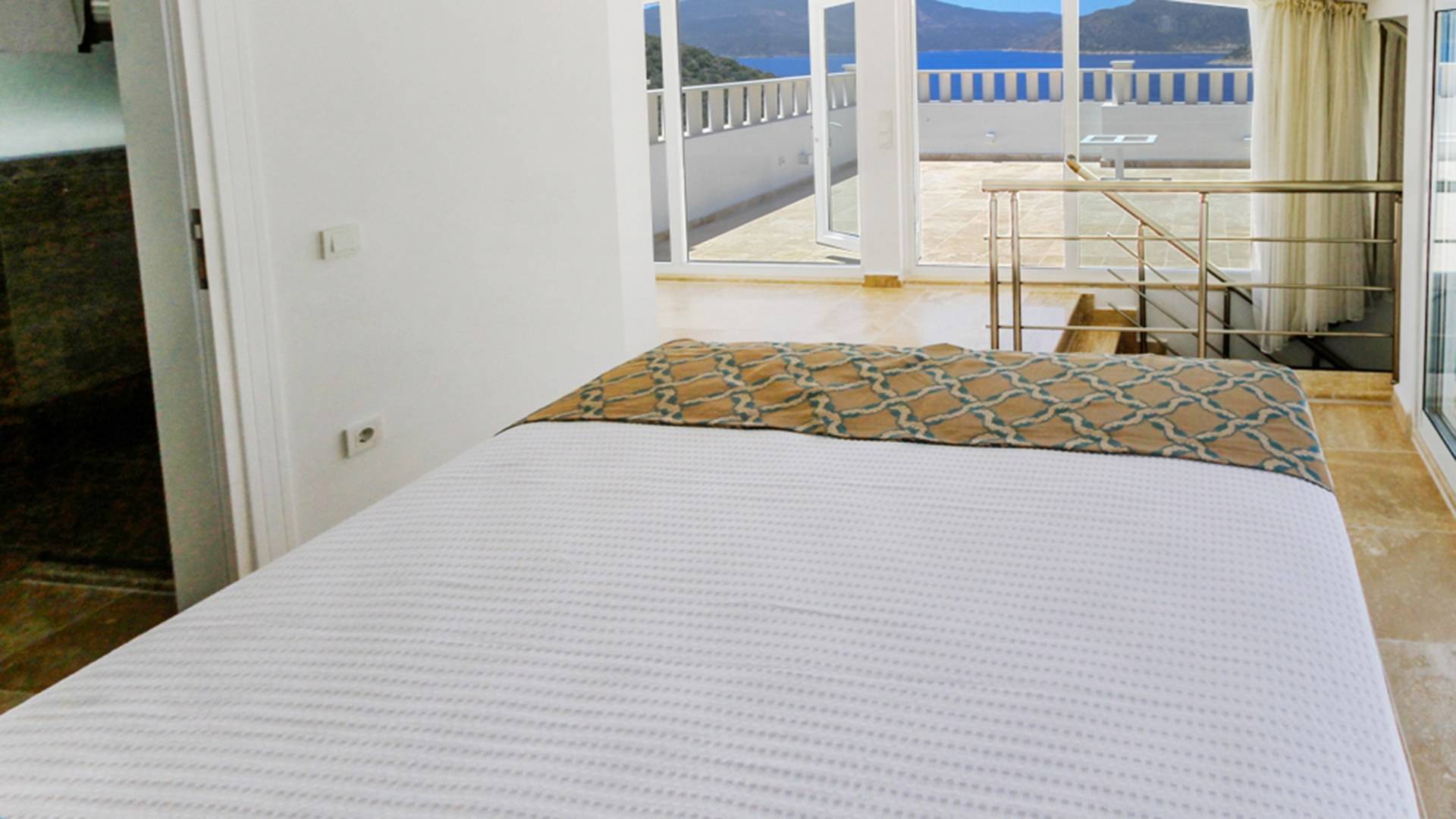 Kaş Kalkan'da Deniz Manzaralı, Özel Havuzlu, Kiralık Villa