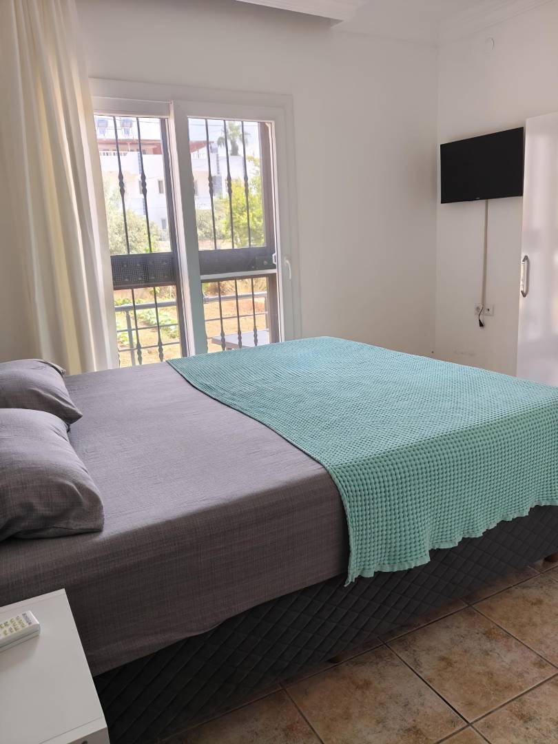 Mersin Silifke'de Denize Yakın, 1+1, 2 Kişilik Oda