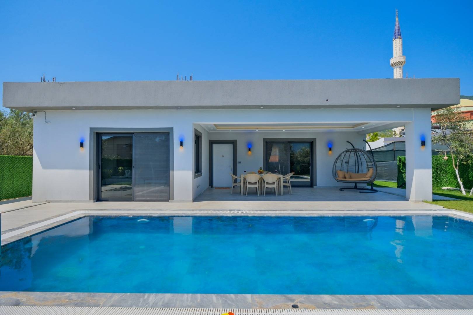 Muğla Karaçulha'da Balayı Çiftlerine Uygun, Özel Havuzlu, Modern Villa