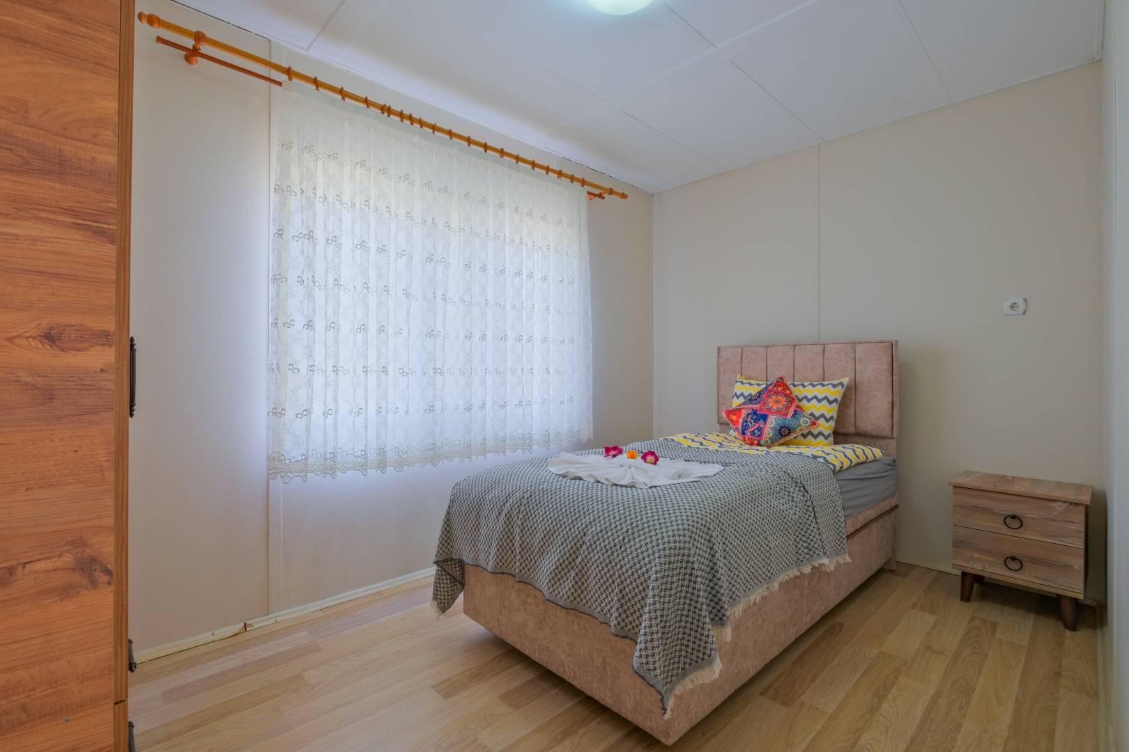 Muğla Seydikemer'de Sakin Konumda, Özel Havuzlu, Balayı Villası