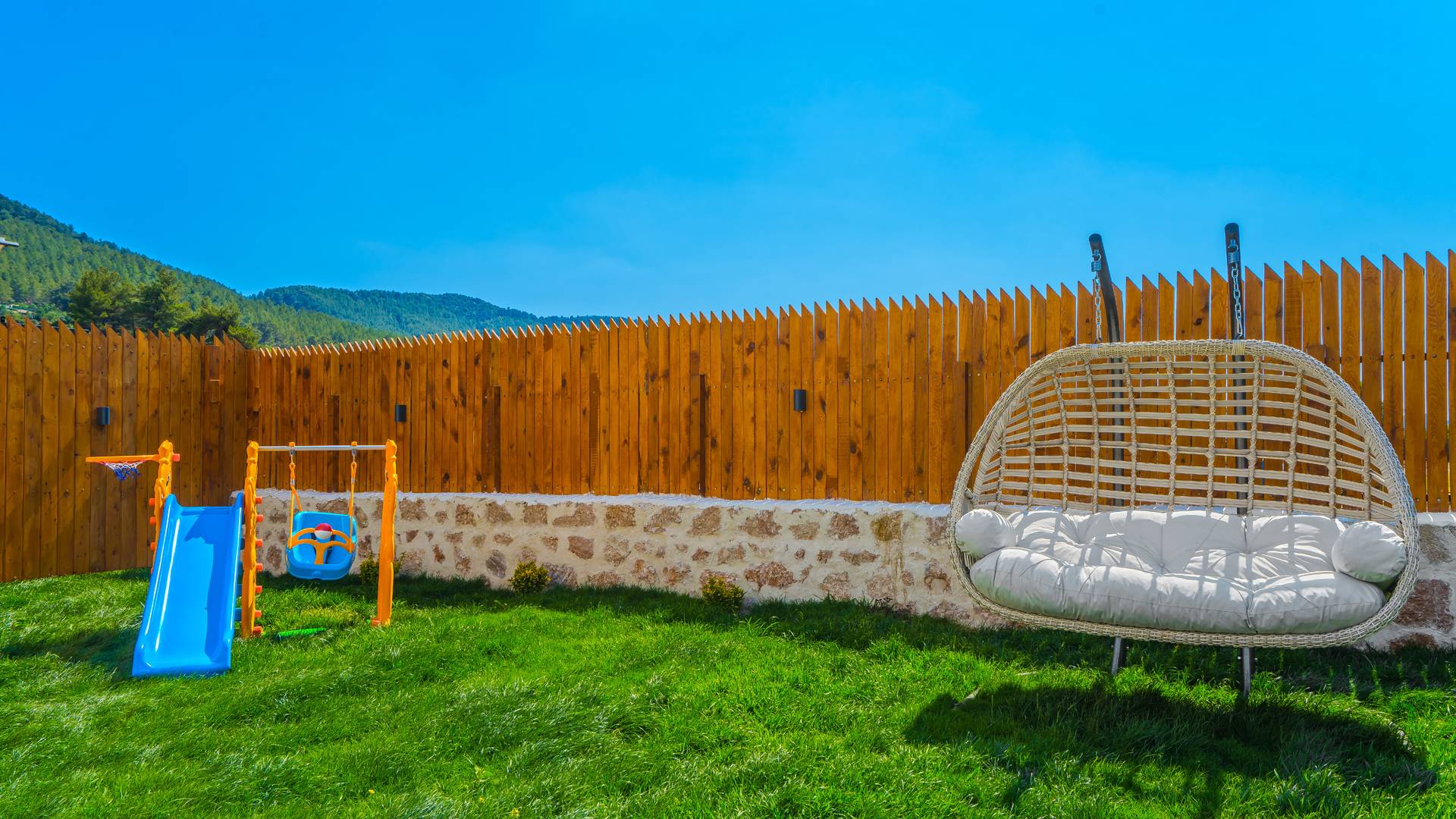 Kaş Hacıoğlan'da Geniş Bahçe İçerisinde, Özel Havuzlu, Lüks Taş Villa 45738 — 8
