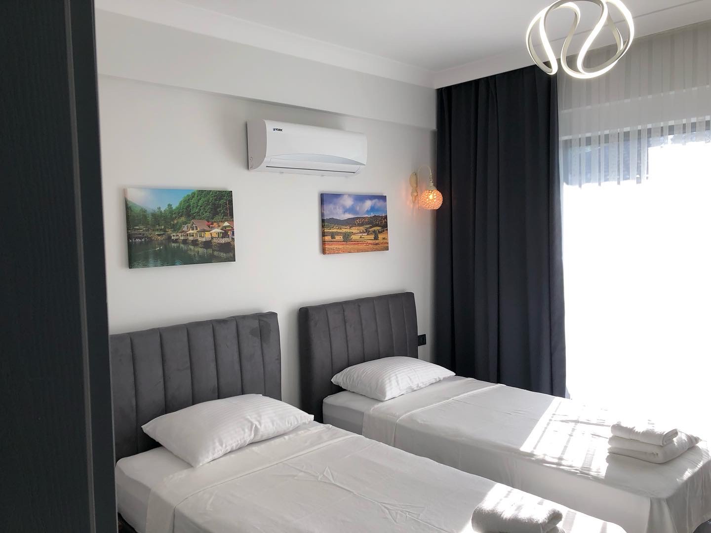Sakarya Sapanca'da Geniş Bahçeli, Özel Havuzlu, Lüks Villa
