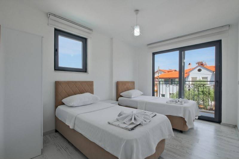 Ortaca Dalyan'da Geniş Ailelere Uygun, Özel Havuzlu, Şık Villa