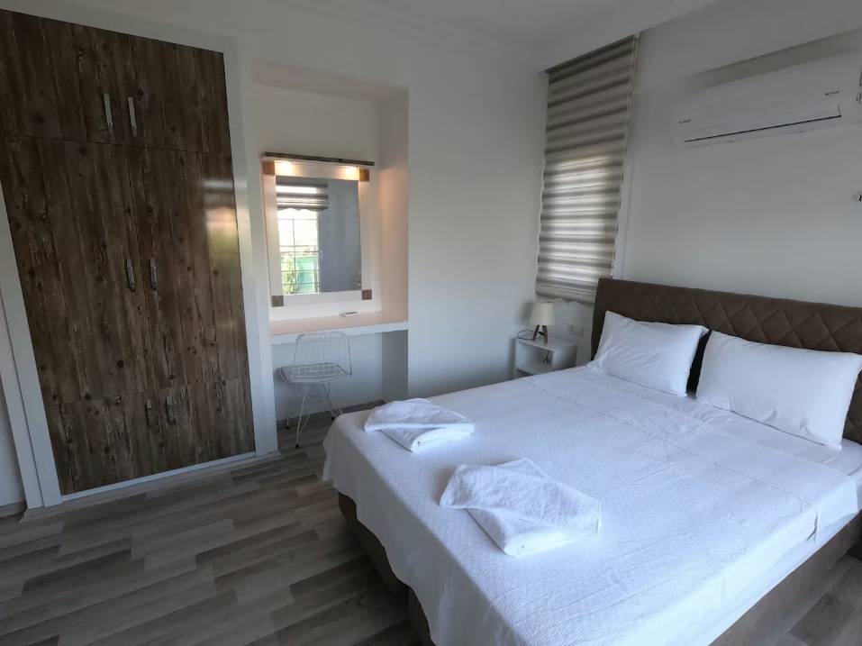 Ortaca Dalyan'da Geniş Bahçeli, Özel Havuzu, Merkezi Villa
