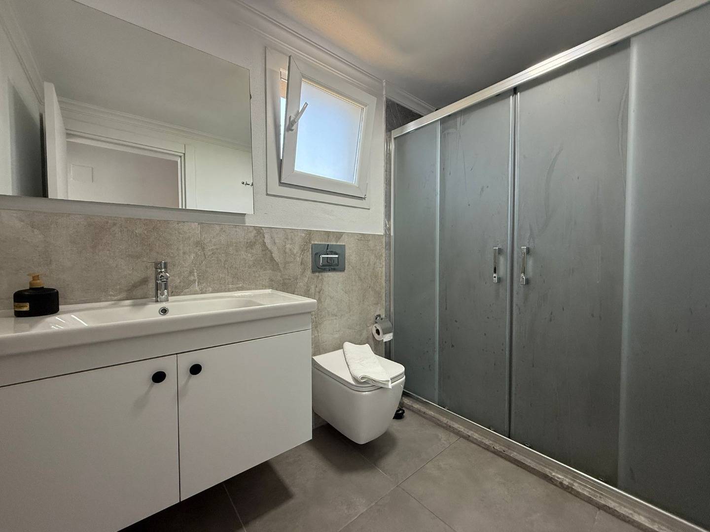 Ortaca Dalyan'da Geniş Bahçeli, Özel Havuzlu, Kiralık Villa