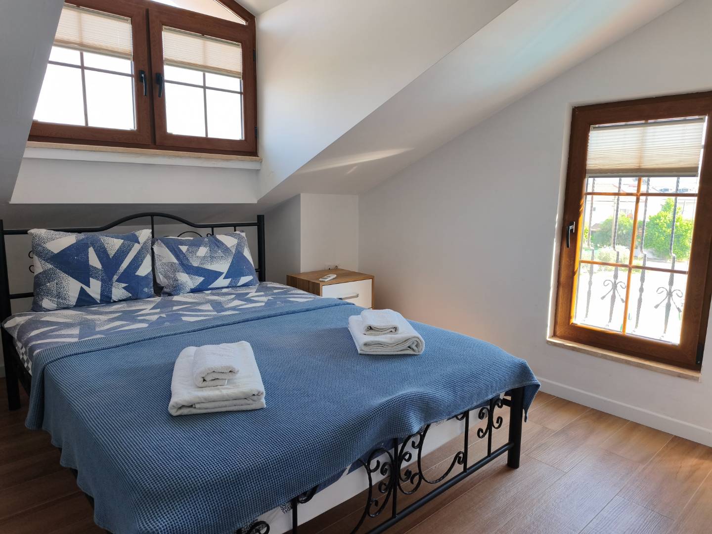 Ortaca Dalyan'da Sakin Konumda, Özel Havuzlu, Modern Villa