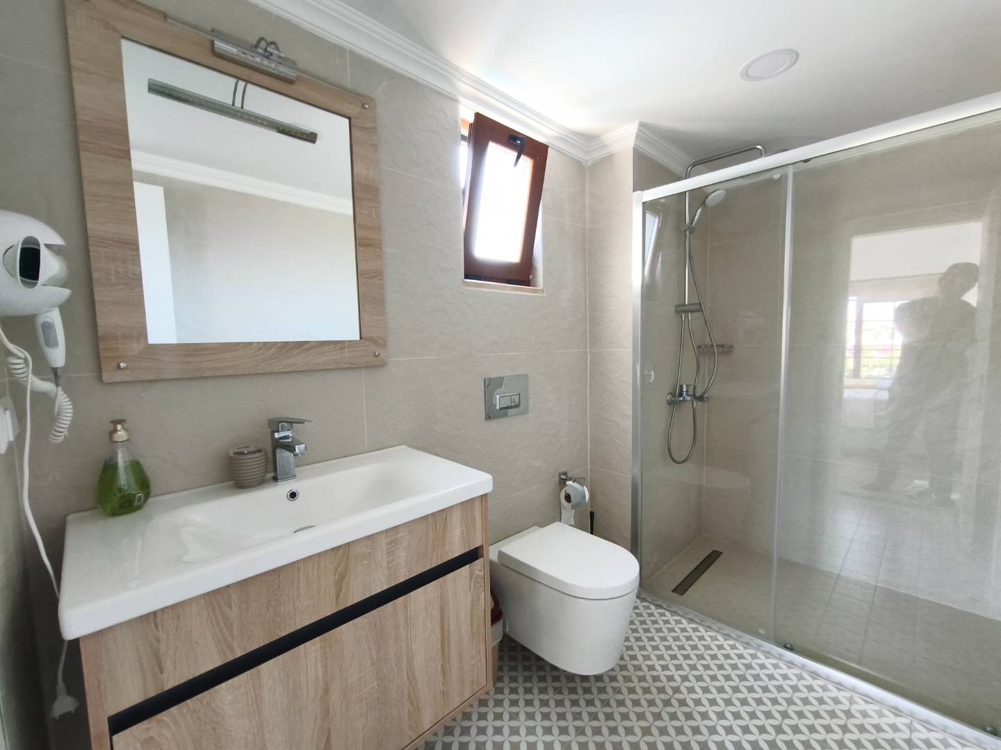 Ortaca Dalyan'da Sakin Konumda, Özel Havuzlu, Modern Villa