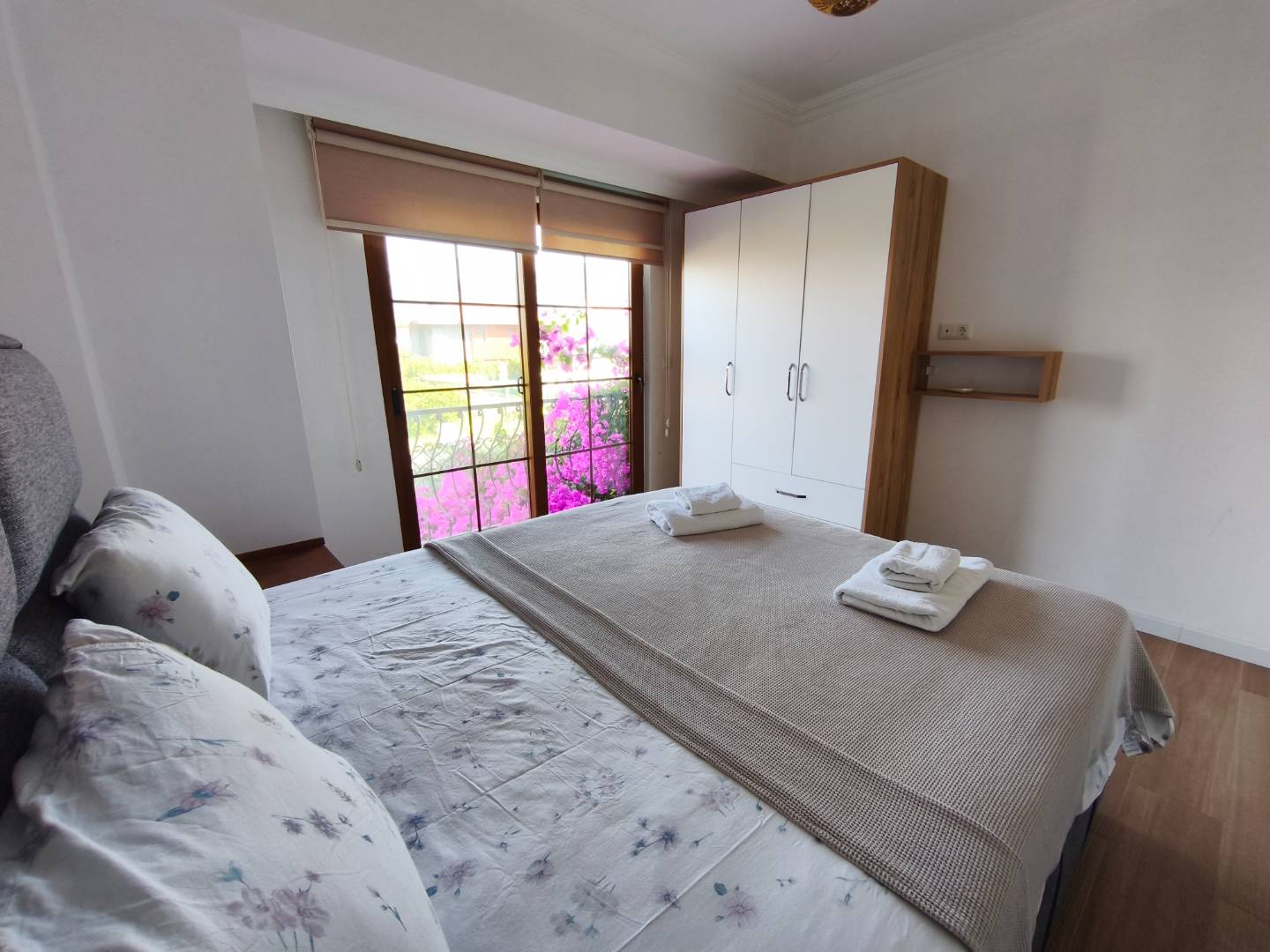 Ortaca Dalyan'da Sakin Konumda, Özel Havuzlu, Modern Villa
