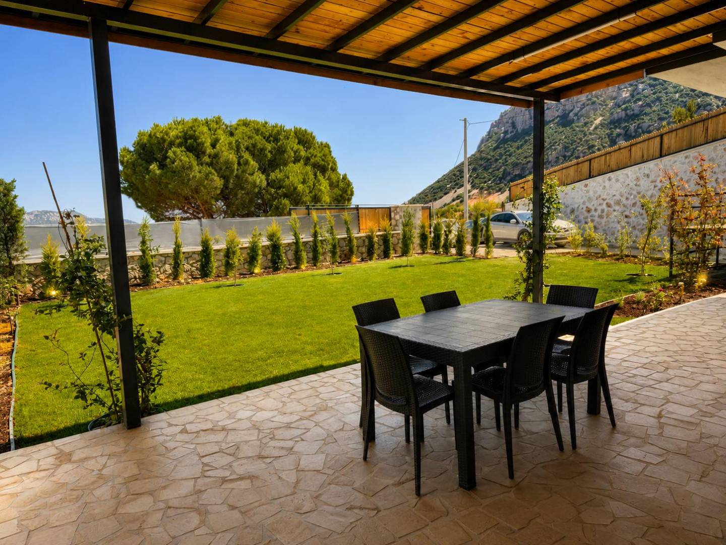 Kaş İkizce'de Balayı Çiftlerine Uygun, Kapalı Havuzlu, Korunaklı Villa