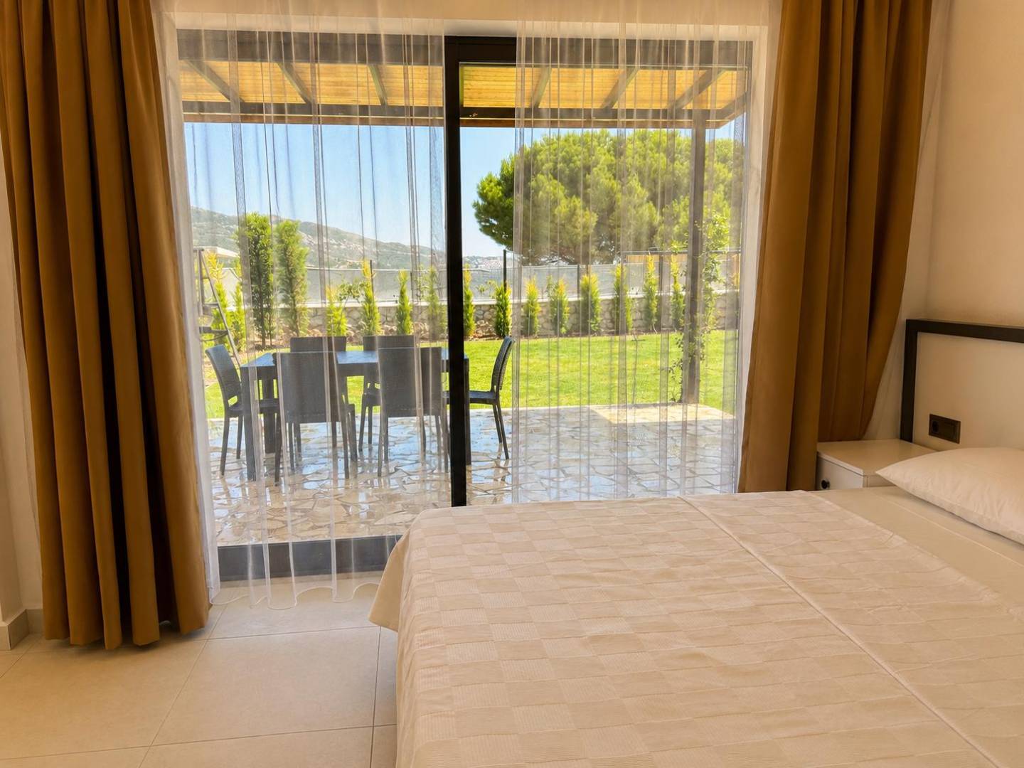 Kaş İkizce'de Balayı Çiftlerine Uygun, Kapalı Havuzlu, Korunaklı Villa