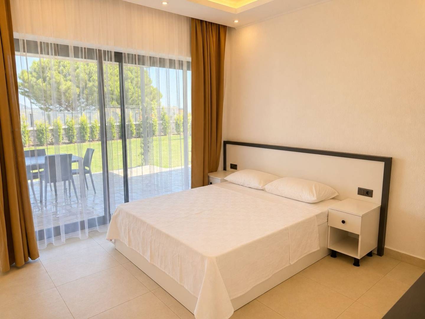 Kaş İkizce'de Balayı Çiftlerine Uygun, Kapalı Havuzlu, Korunaklı Villa