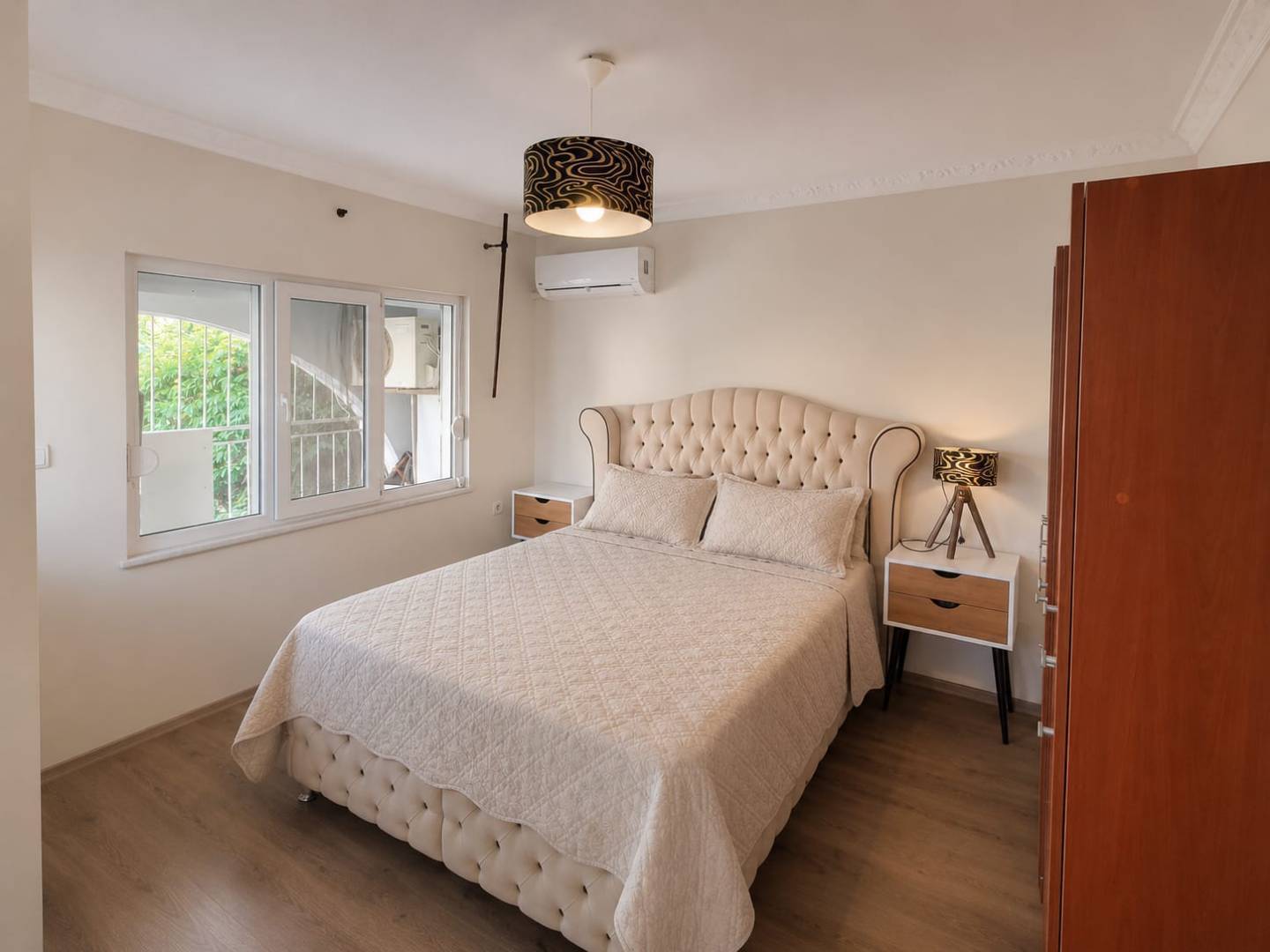 Serik Kadriye'de Sakin Konumda, Özel Havuzlu, 3+1 Villa