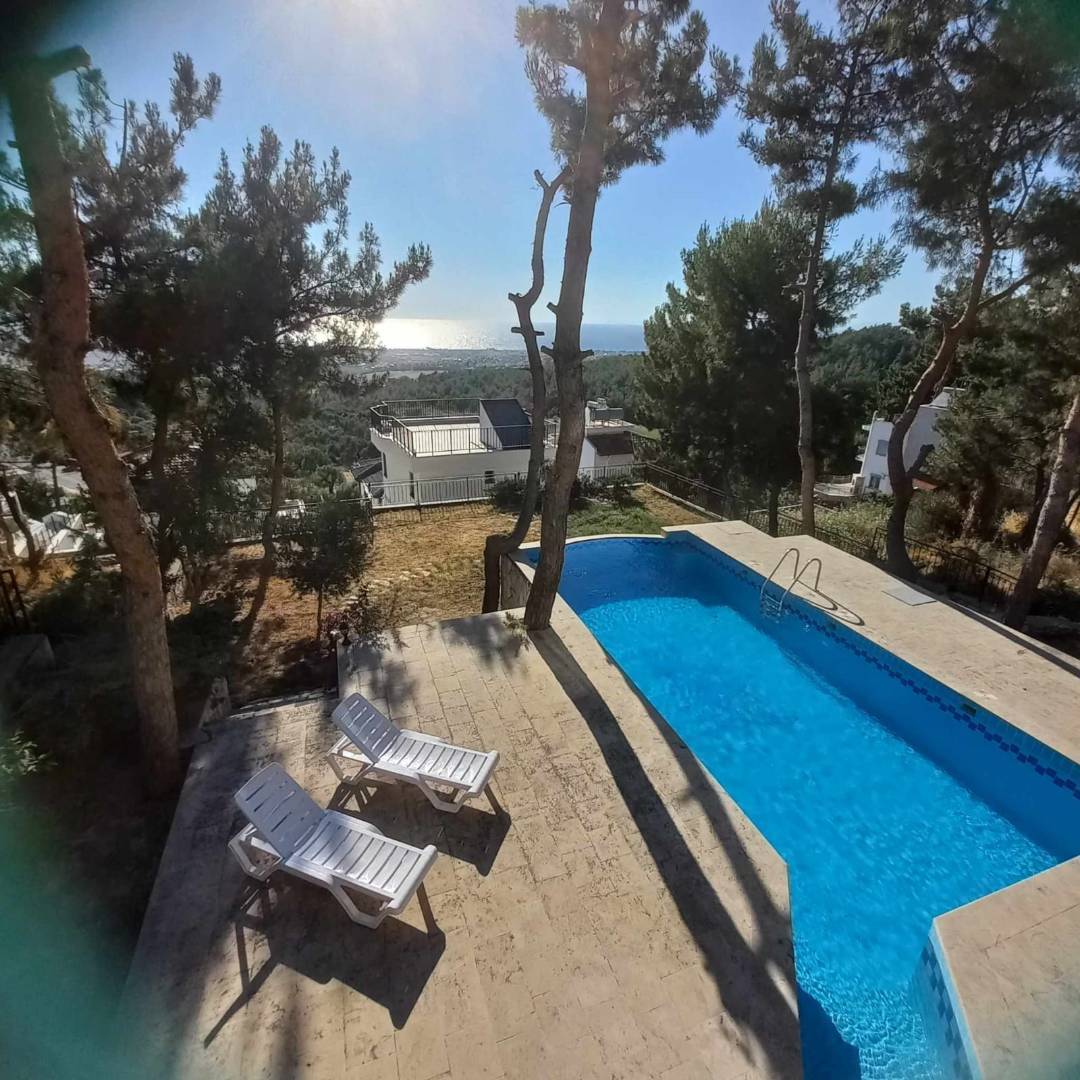 Kuşadası Soğucak'da Samos Adası Manzaralı, Özel Havuzlu, Lüks Villa 45979 — 2