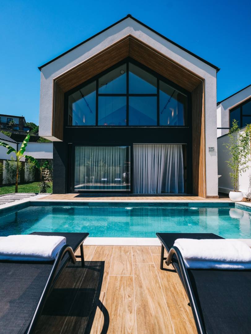 Sapanca Fevziye'de Sakin Konumda, Isıtmalı Havuzlu, Modern Villa 46471