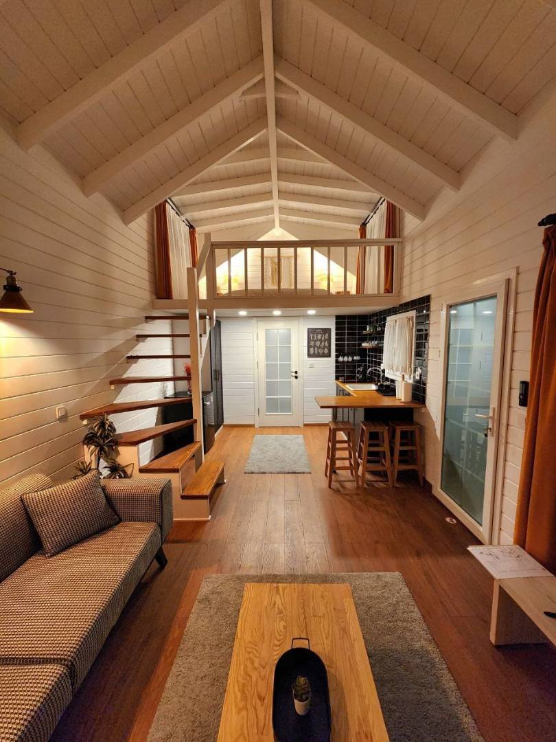 Sapanca Kırkpınar'da Balayı Çiftlerine Uygun, Isıtmalı Havuzlu, Ferah Tiny House