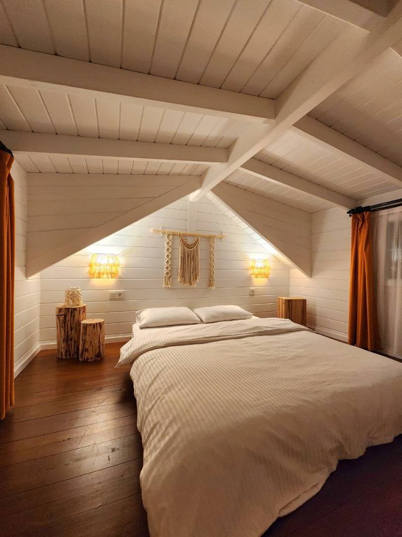 Sapanca Kırkpınar'da Balayı Çiftlerine Uygun, Isıtmalı Havuzlu, Ferah Tiny House