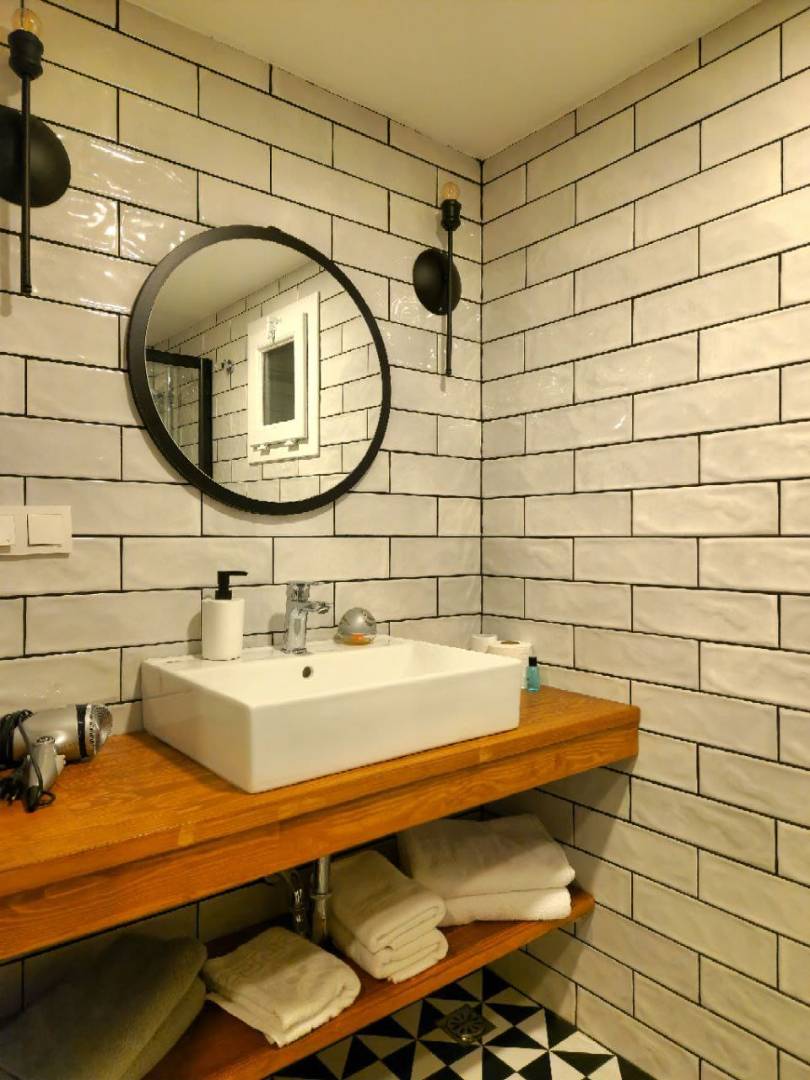 Sapanca Kırkpınar'da Balayı Çiftlerine Uygun, Isıtmalı Havuzlu, Ferah Tiny House