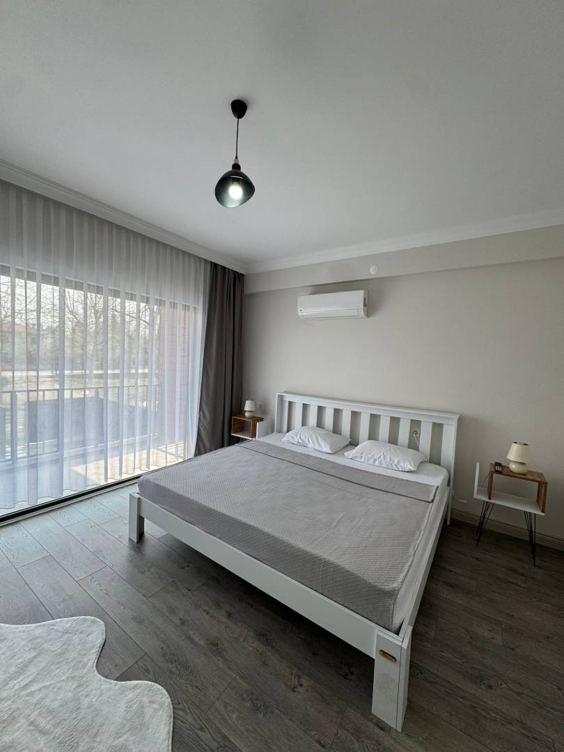 Sapanca Kırkpınar'da Huzurlu Doğa İçerisinde, Özel Havuzlu, Bahçeli Villa