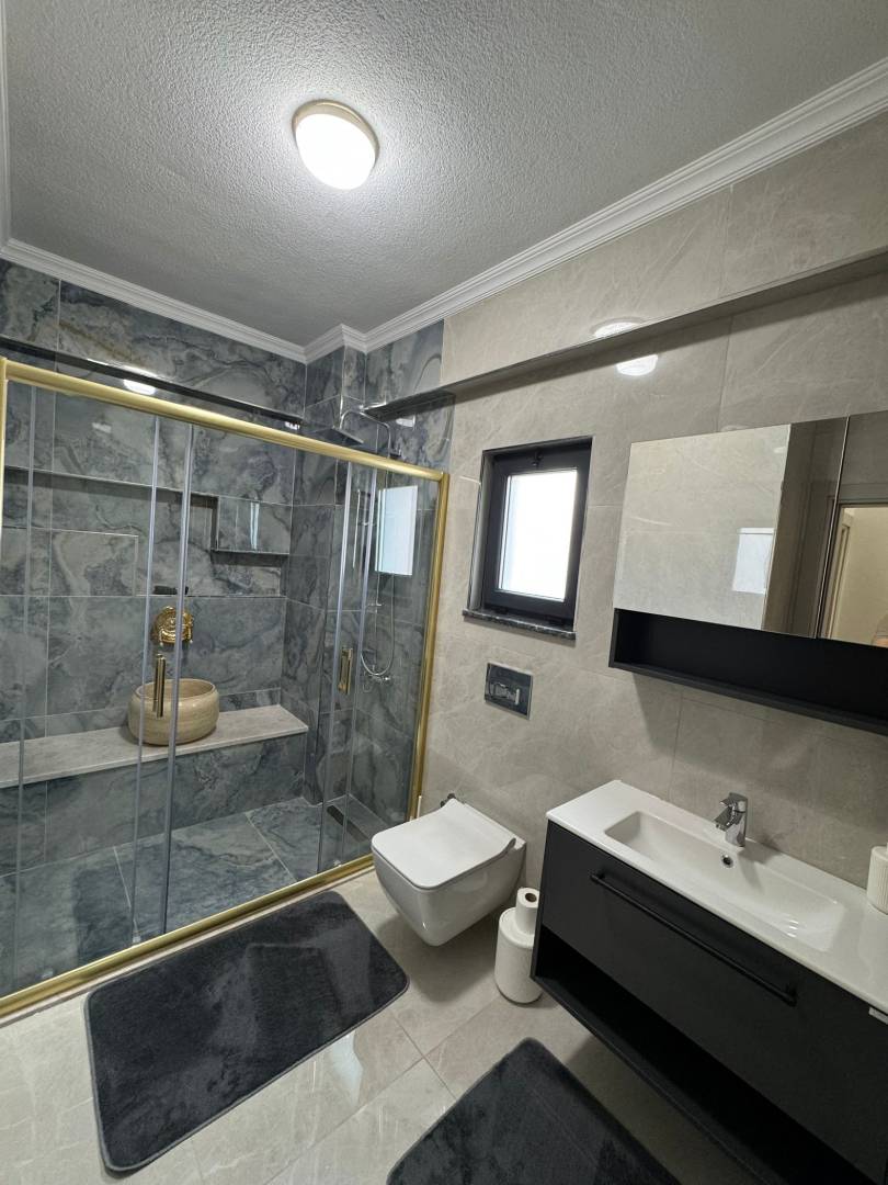 Sapanca Kırkpınar'da Huzurlu Doğa İçerisinde, Özel Havuzlu, Bahçeli Villa