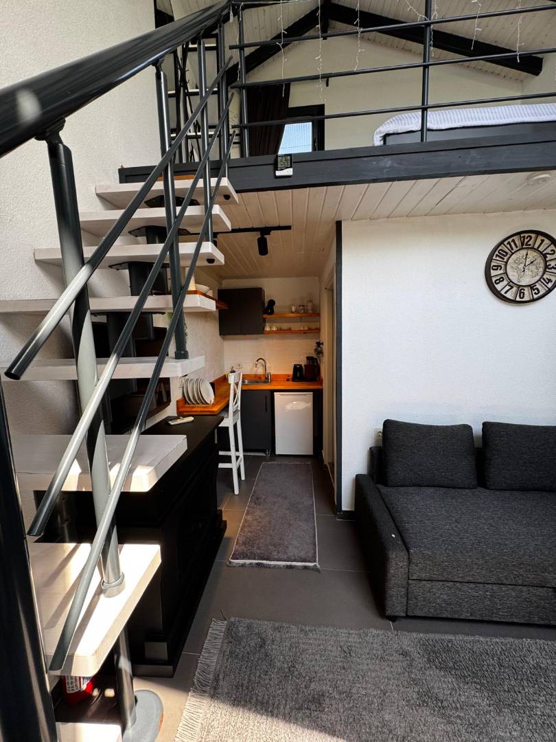 Sapanca Kırkpınar'da Merkezi Konumda, Isıtmalı Havuzlu, Kiralık Bungalov