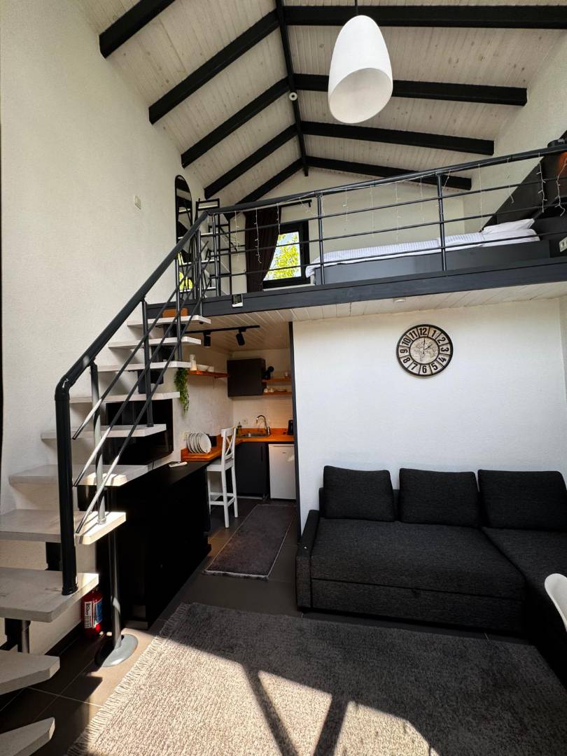 Sapanca Kırkpınar'da Merkezi Konumda, Isıtmalı Havuzlu, Kiralık Bungalov