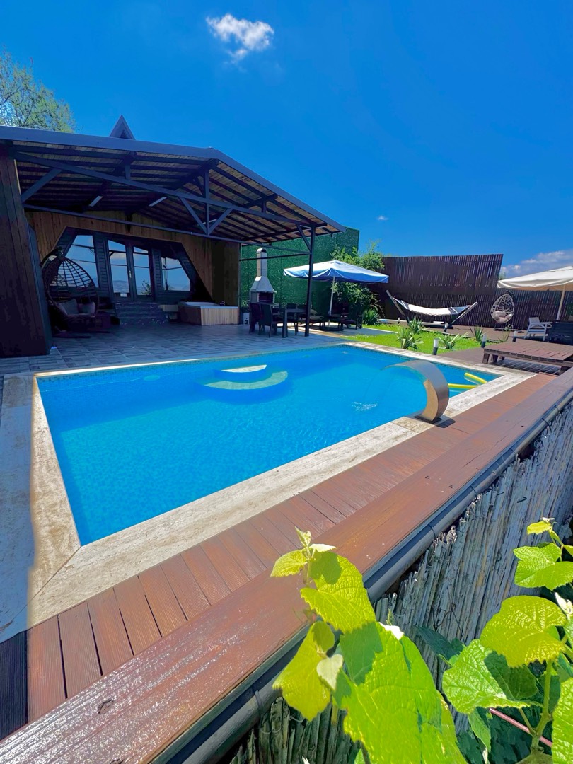 Sapanca Kuruçeşme'de Enfes Göl Manzaralı, Özel Havuzlu, Kiralık Bungalov 43180 — 7