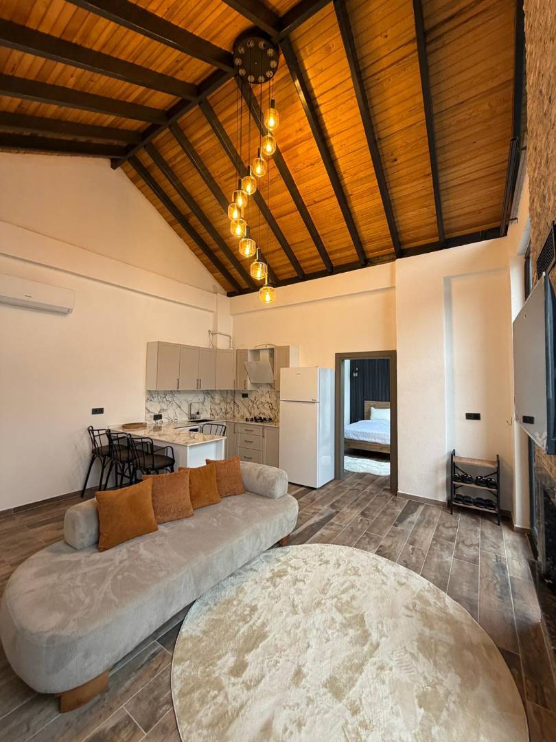 Sapanca Yanık'da Geniş Bahçeli, Isıtmalı Havuzlu, Jakuzili Bungalov 46501 — 6