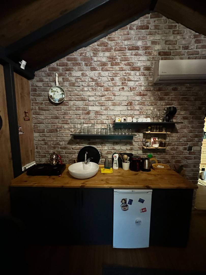 Sapanca Yanık'ta Doğanın İçerisinde, Özel Havuzlu, Minimalist Bungalov