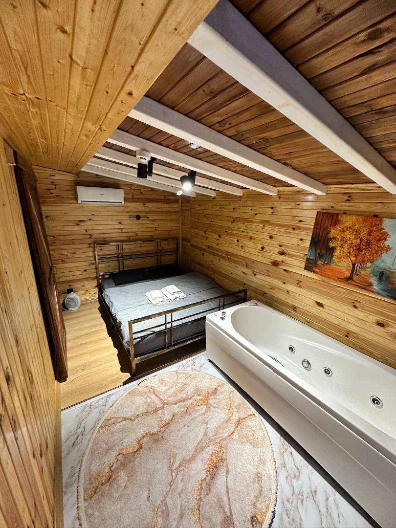 Sapanca Yanık'ta Doğanın İçerisinde, Özel Havuzlu, Minimalist Bungalov