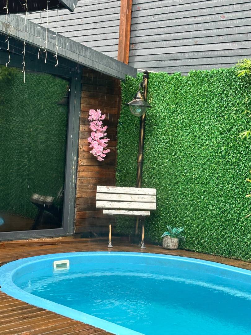 Sapanca Yanık'ta Doğanın İçerisinde, Özel Havuzlu, Minimalist Bungalov