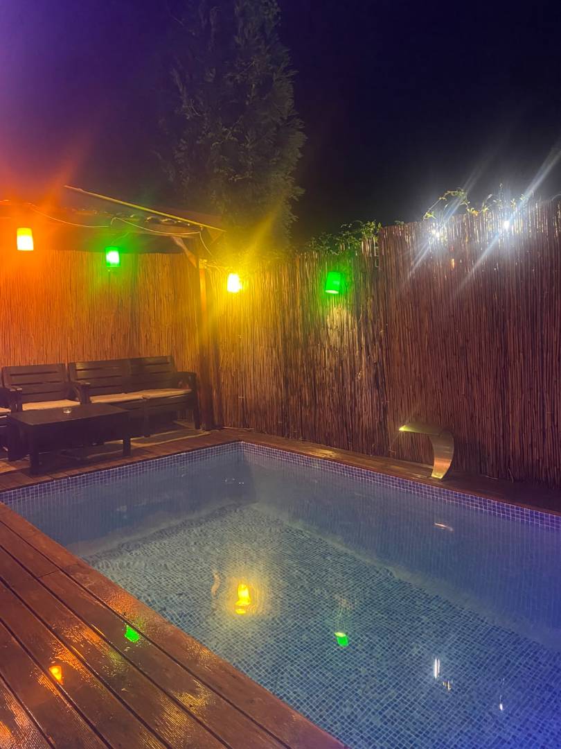 Sapanca Yanık'ta Minimalist Tasarımlı, Özel Havuzlu, 1+0 Villa